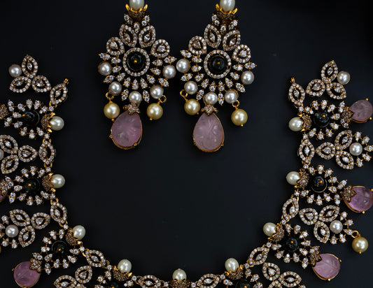 AD VICTORIAN NECKSET