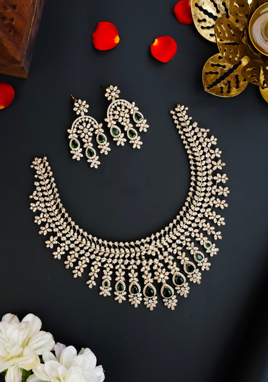 DIAMOND LOOKALIKE NECKSET