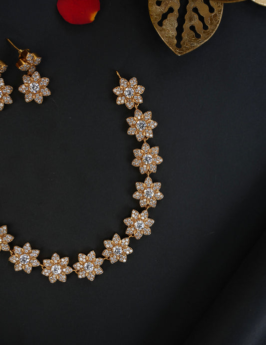 STAR NECKSET