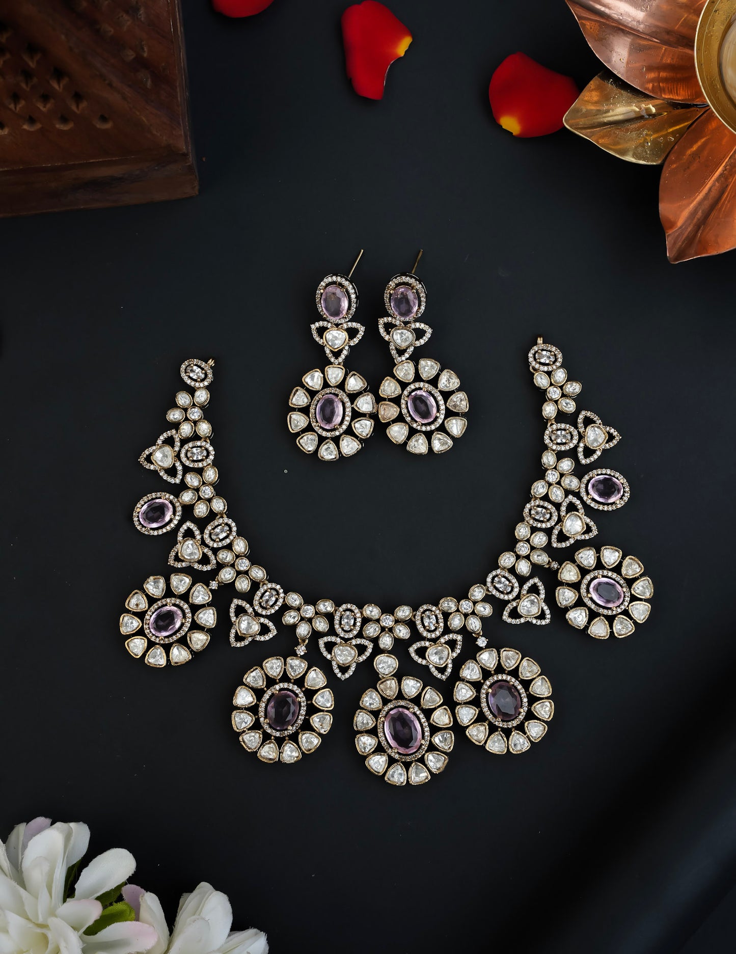 FLORAL NECKSET (BABYPINK)