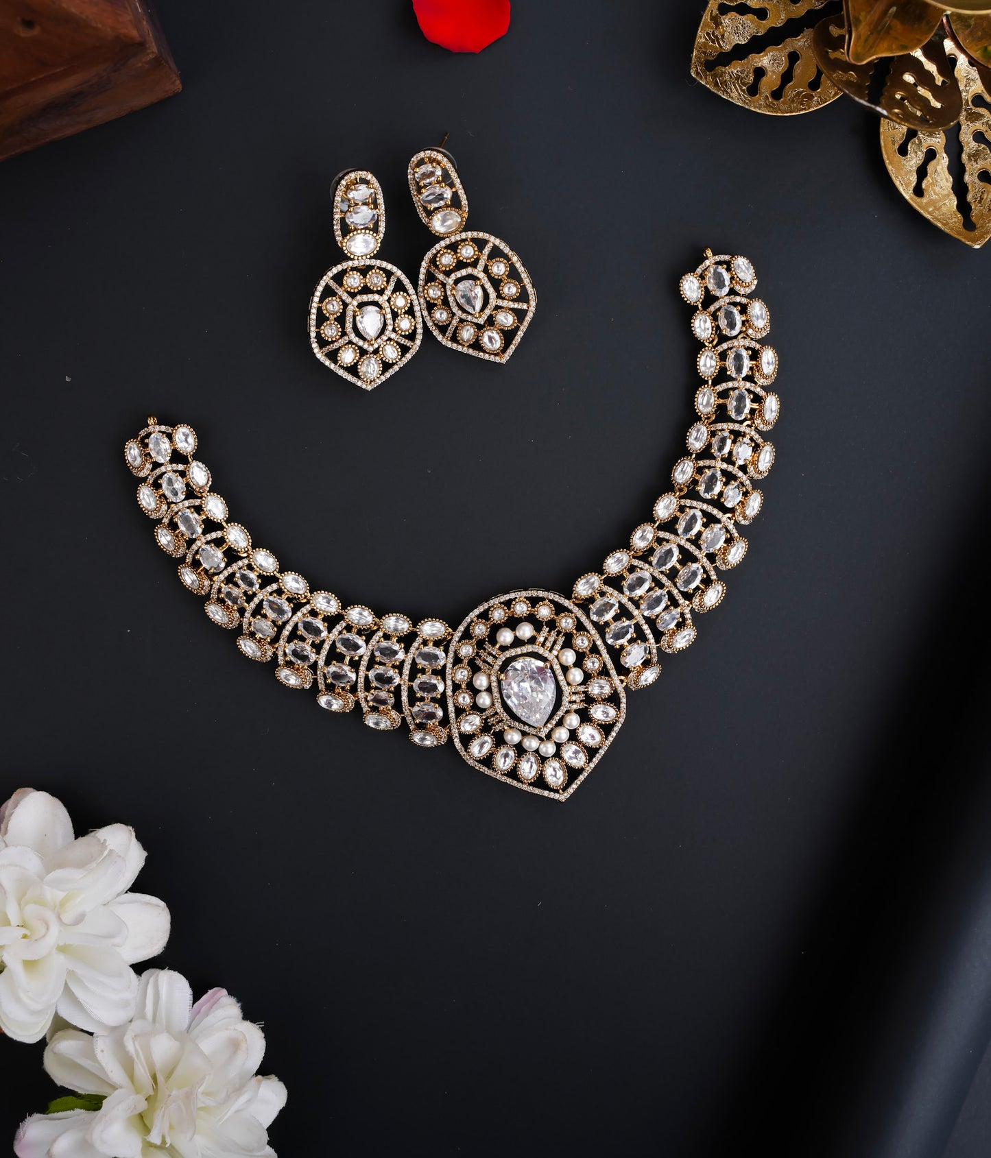 PARTYWEAR NECKSET (WHITE)