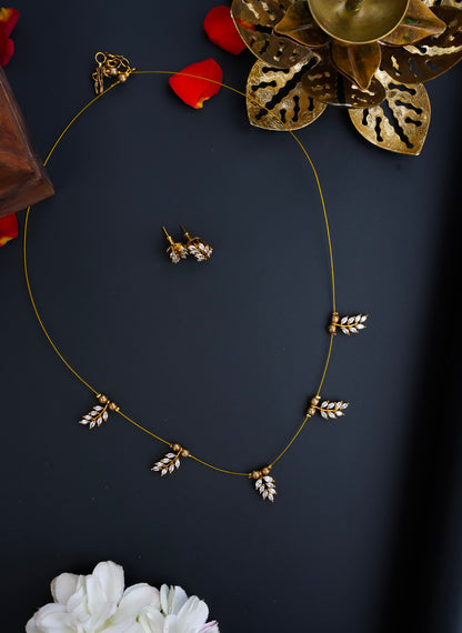 INVISIBLE NECKSET (LEAF)