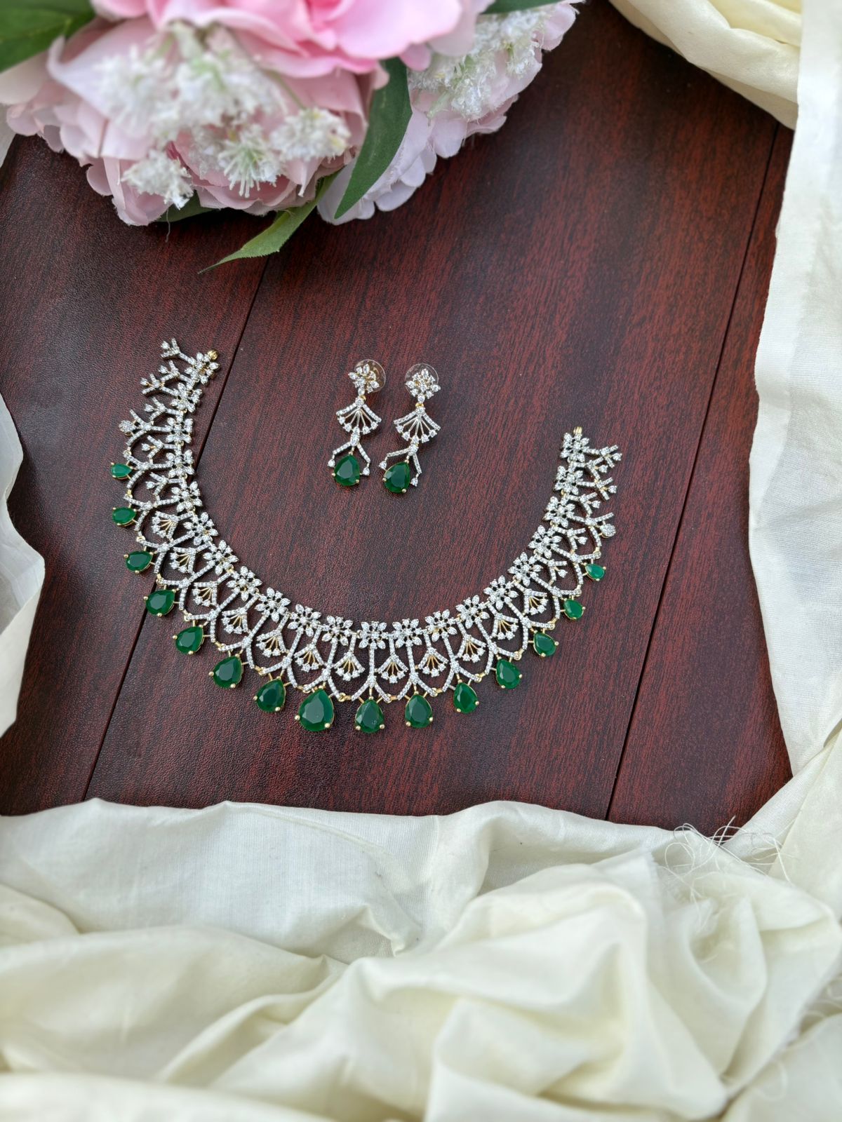 GJ POLISH NECKSET (GREEN)