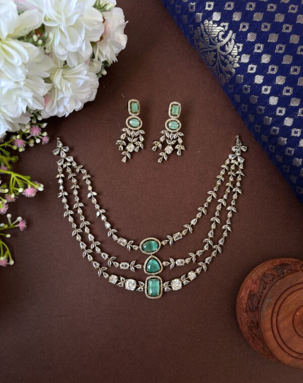 3 LAYER NECKSET (MINT GREEN)