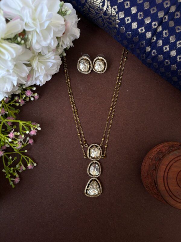 KUNDAN NECKCHAIN