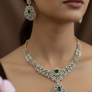 INTERCHANGABLE NECKSET