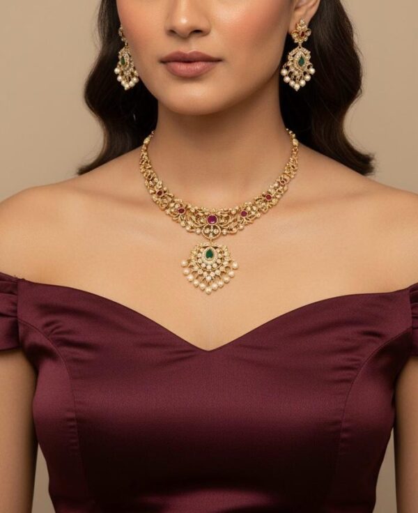 SWARNA NECKSET