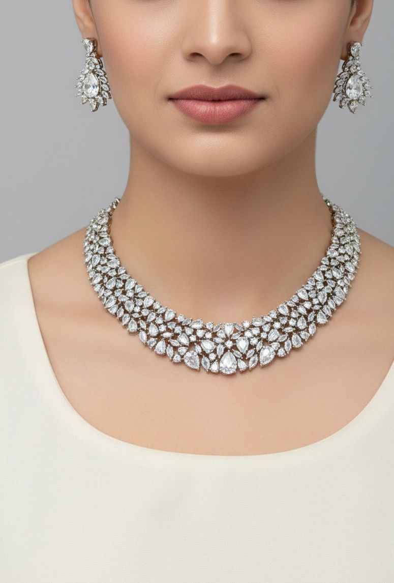 DIAMOND LOOKALIKE NECKSET