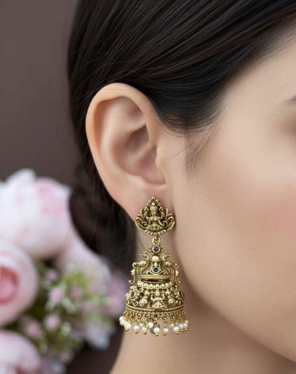 LAKSHMI JHUMKAS