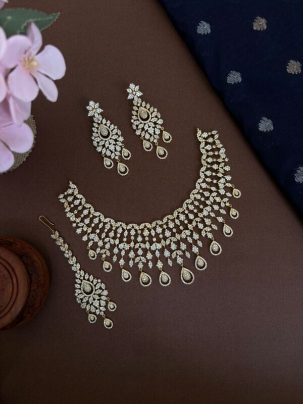 BRIDAL NECKSET