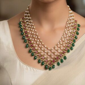 RANI NECKSET