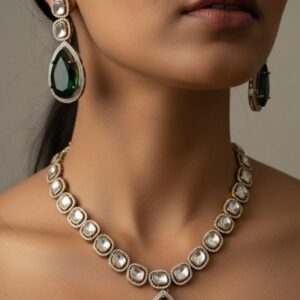 MOISSANITE NECKSET (GREEN)